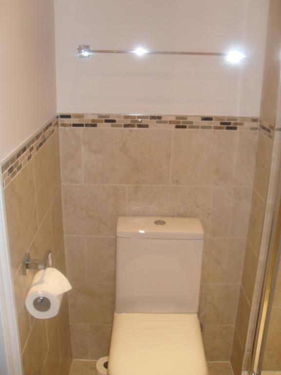 Albany Guest House Bath Rum bild